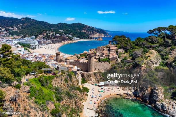 picturesque beaches of tossa de mar, spain - tossa de mar imagens e fotografias de stock