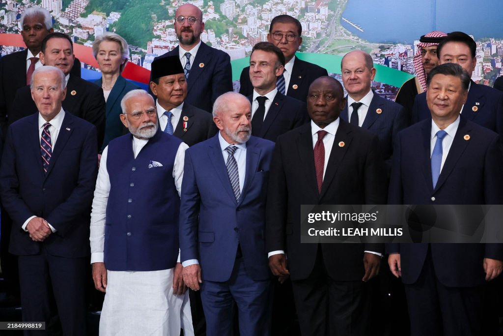 TOPSHOT-BRAZIL-US-DIPLOMACY-G20-BIDEN