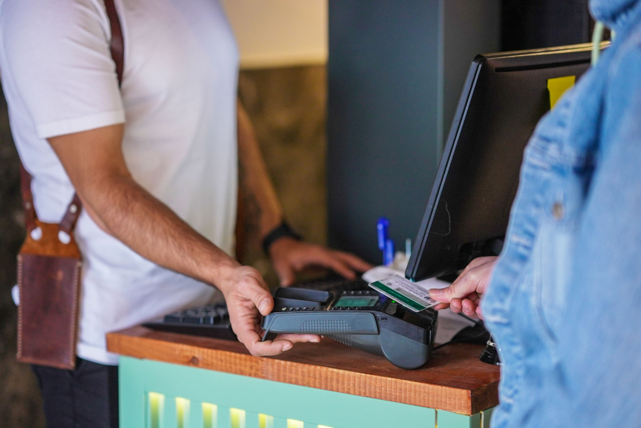 Making Contactless Payments with Credit Card, Payment Method Making Contactless Payments with Credit Card, Payment Method