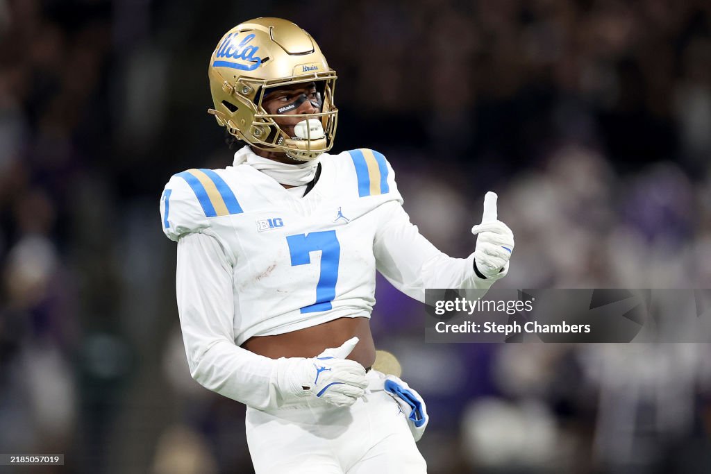UCLA v Washington