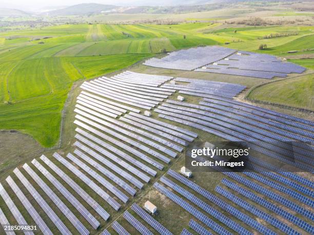 Pv Module Stock 1,037 Solar Photovoltaic Module Stock Photos, High-Res Pictures, and ...