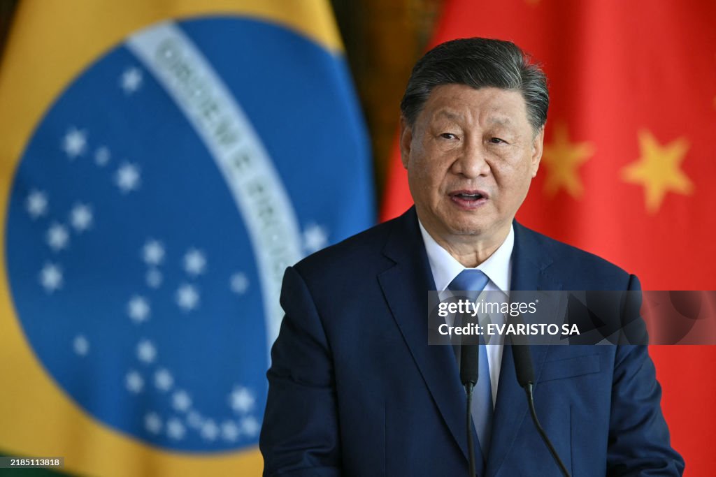 BRAZIL-CHINA-POLITICS-LULA-XI