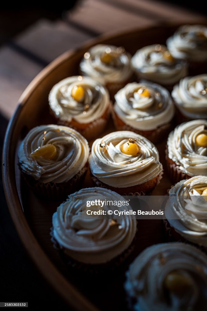 Yuzu Vanilla Cupcakes Delight