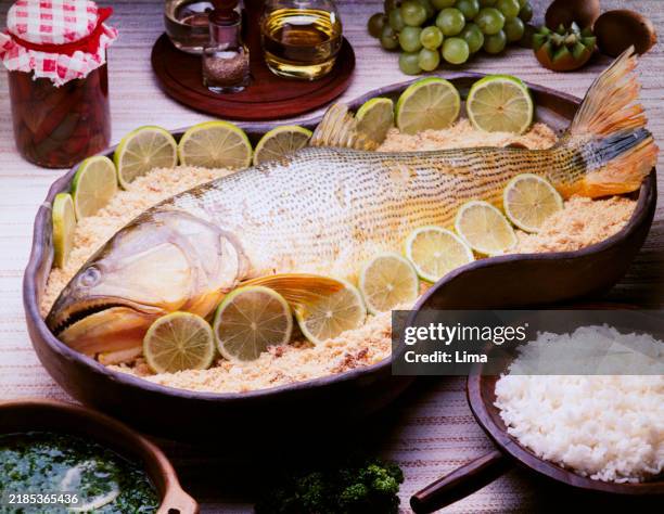 Fish In The Table 1,037 Whole Fish Table Stock Photos, High-Res Pictures, and Images ...