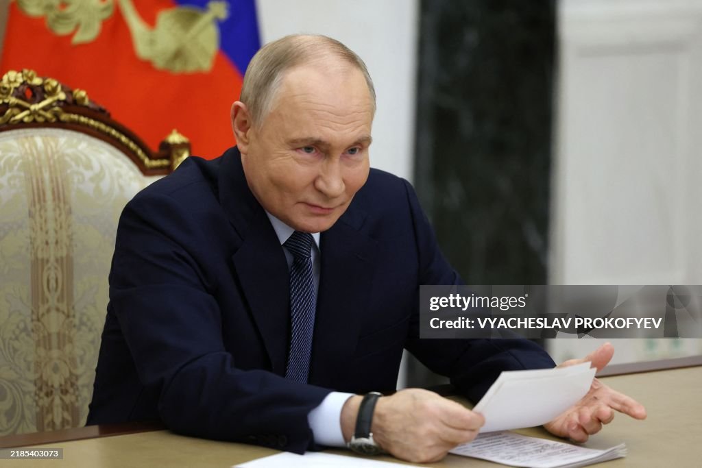 RUSSIA-UKRAINE-CONFLICT-MISSILE-PUTIN