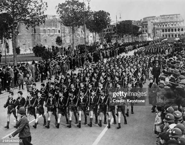 Uniformed 'Ballila' during a parade in the centre of Rome , Italy, circa 1939. An Italian Fascist youth organisation, the Opera Nazionale Balilla was...