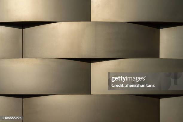 abstract metallic architectural facade with modern design patterns - minimal art stockfoto's en -beelden
