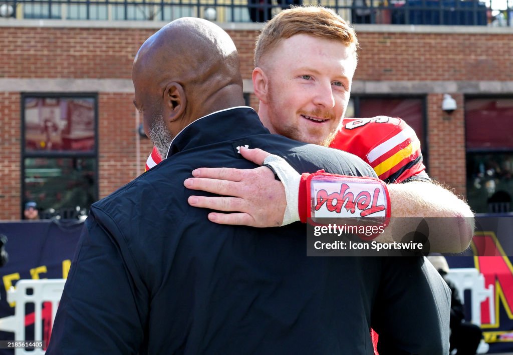 COLLEGE FOOTBALL: NOV 23 Iowa at Maryland