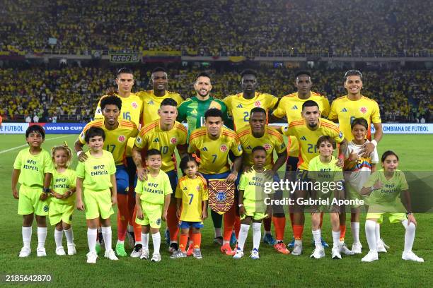 Players of of Colombia pose for a team photo prior the South American FIFA World Cup 2026 Qualifier match between Colombia and Ecuador at Roberto...