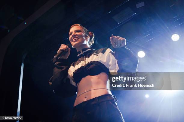 Jess Singer 5,792 Jess Glynne Photos & High Res Pictures - Getty Images