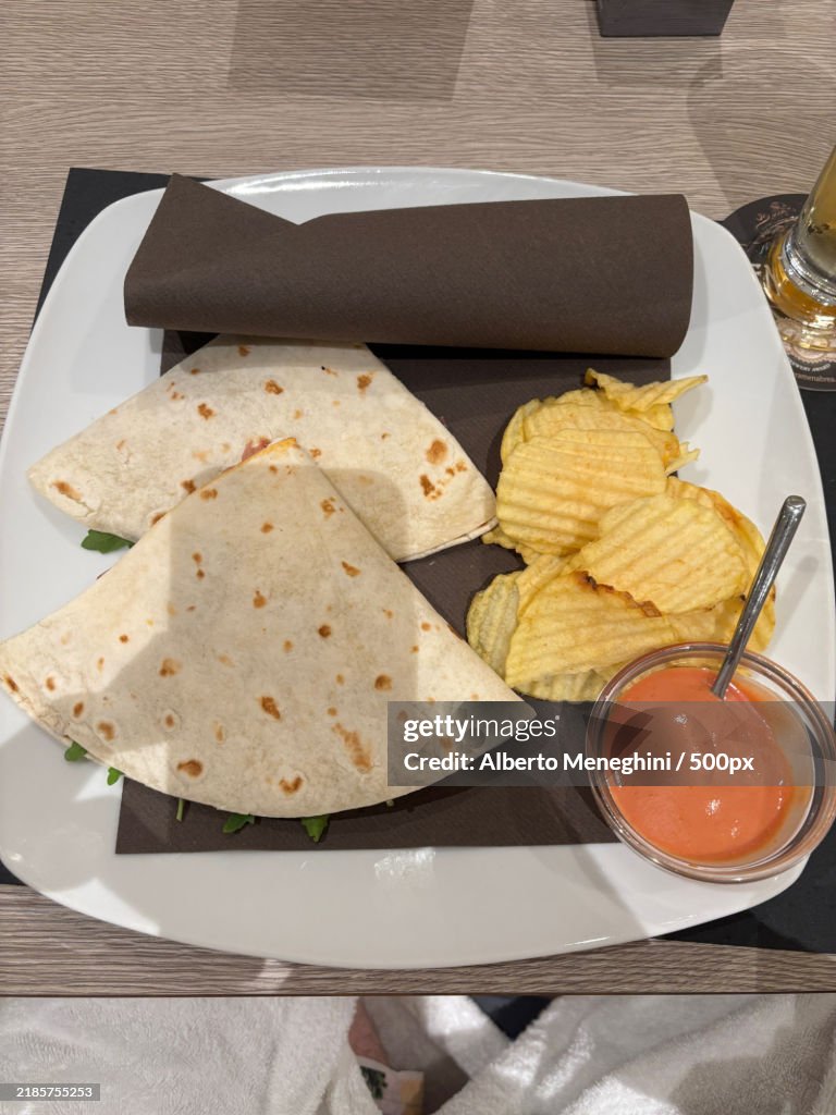 Piadina con patatine e salsa rosa,Padova,Veneto,Italy