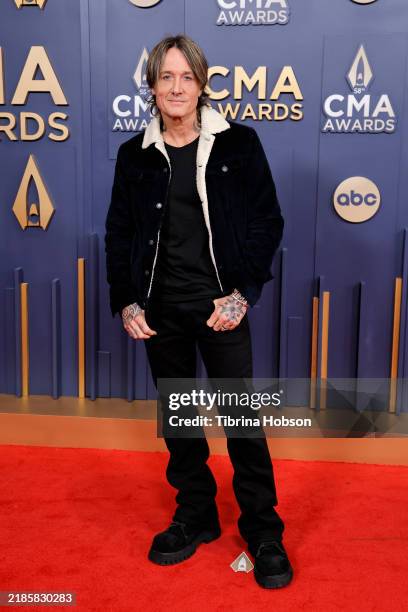 Keith Urban attends The 58th Annual CMA Awards at Music City Center on November 20, 2024 in Nashville, Tennessee.