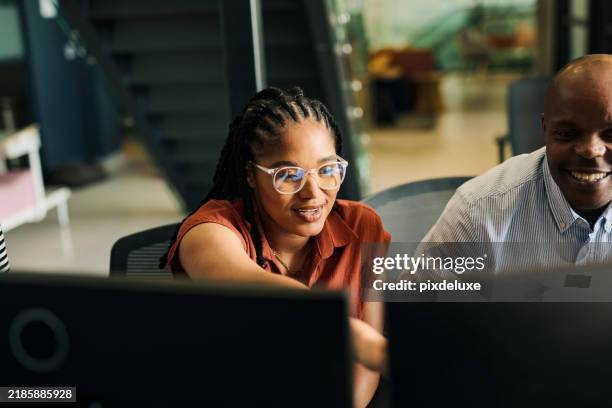 computer programmers collaborating on software development project in office - scrum stock pictures, royalty-free photos & images