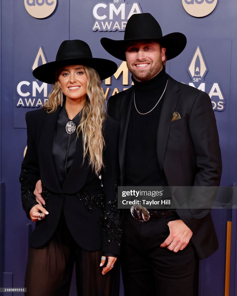 The 58th Annual CMA Awards - Arrivals