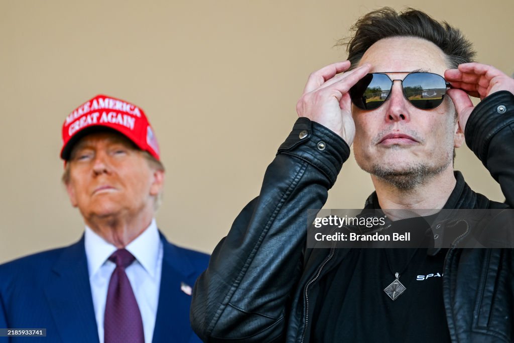 Donald Trump Watches SpaceX Launch Its Sixth Test Flight Of Starship Spacecraft
