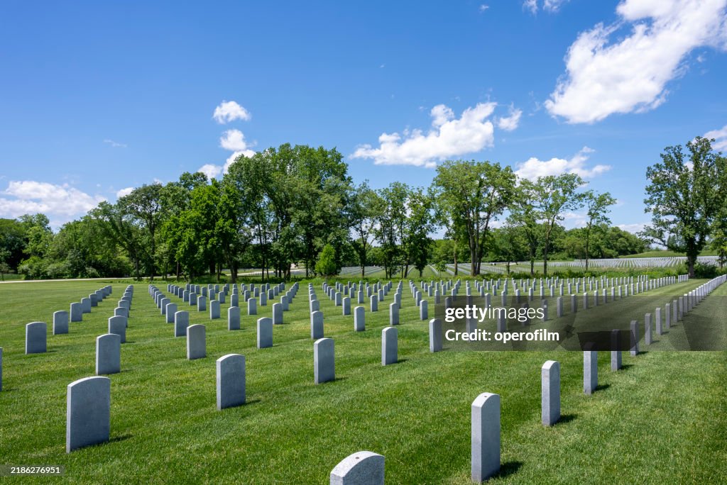 Abraham Lincoln National Cemetery