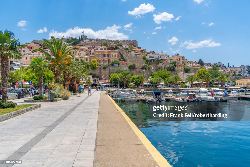 View of Kavala Fortress and boats in the port, Kavala, Dimos Kavalas, Eastern Macedonia and Thrace, Gulf of Thasos, Gulf of Kavala, Greece, Europe