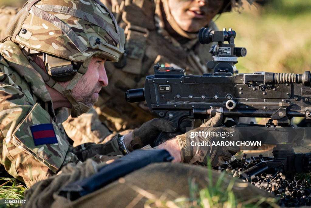 BRITAIN-ROYALS-DEFENCE-ARMY