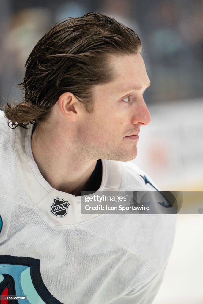 NHL: NOV 23 Kraken at Kings