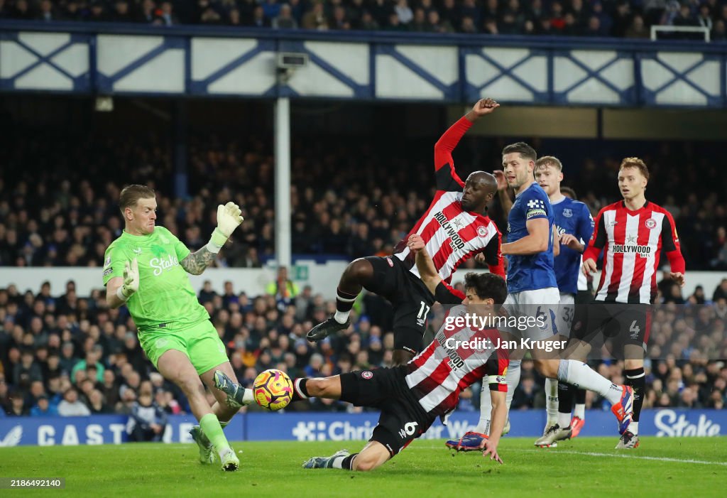 Everton FC v Brentford FC - Premier League