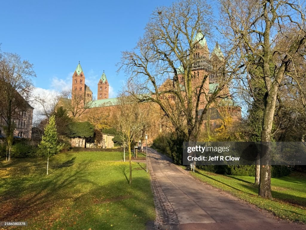 Path to the Speyer Cathedral