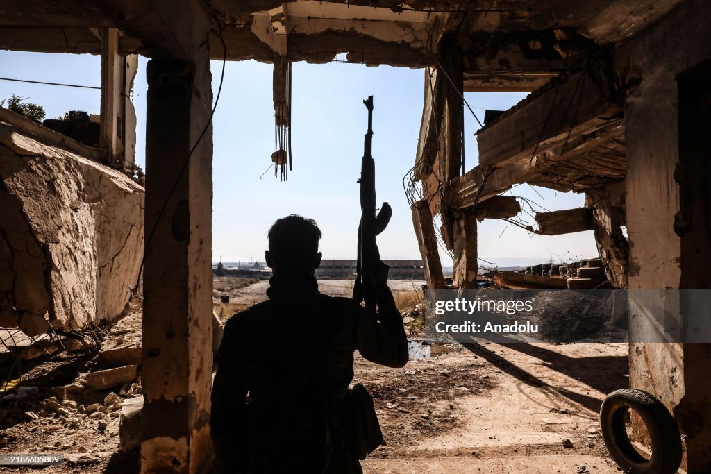Clashes between the Assad regime and opposition group HTS continue in Aleppo and Idlib provinces