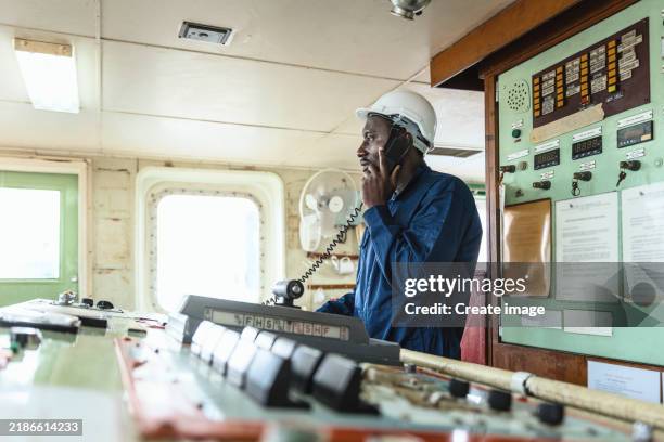 Container Ship Control Room 148 Container Ship Control Room Stock Photos, High-Res Pictures, and ...
