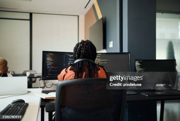 6,194 Black Woman Coding Stock Photos, High-Res Pictures, and Images ...