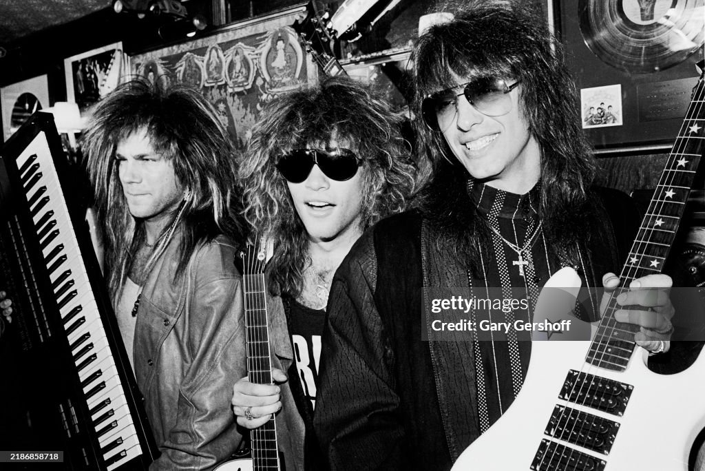 Bon Jovi At The Hard Rock Cafe