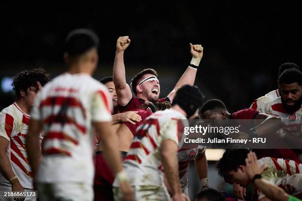 Tom Curry of England reacts to an England try during the Autumn Nations Series 2024 match between England and Japan at Allianz Stadium on November...