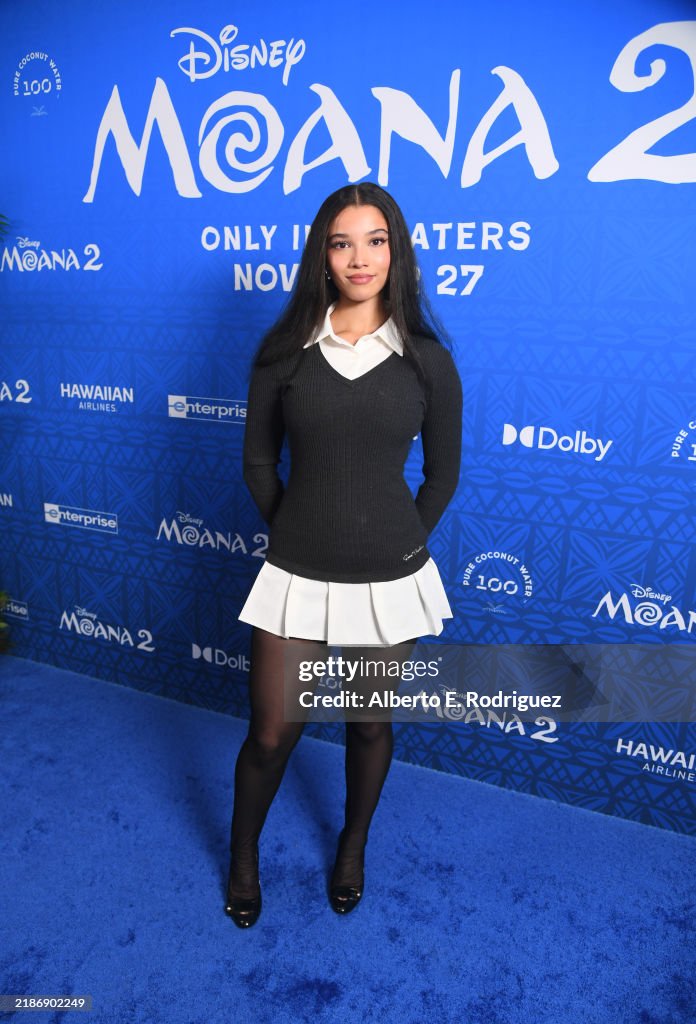 Malia Rrr Malia Baker attends the Los Angeles Premiere of Walt Disney Animation ...