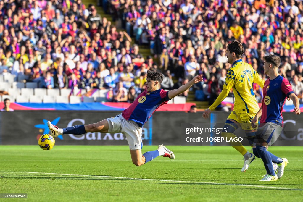 TOPSHOT-FBL-ESP-LIGA-BARCELONA-LAS PALMAS