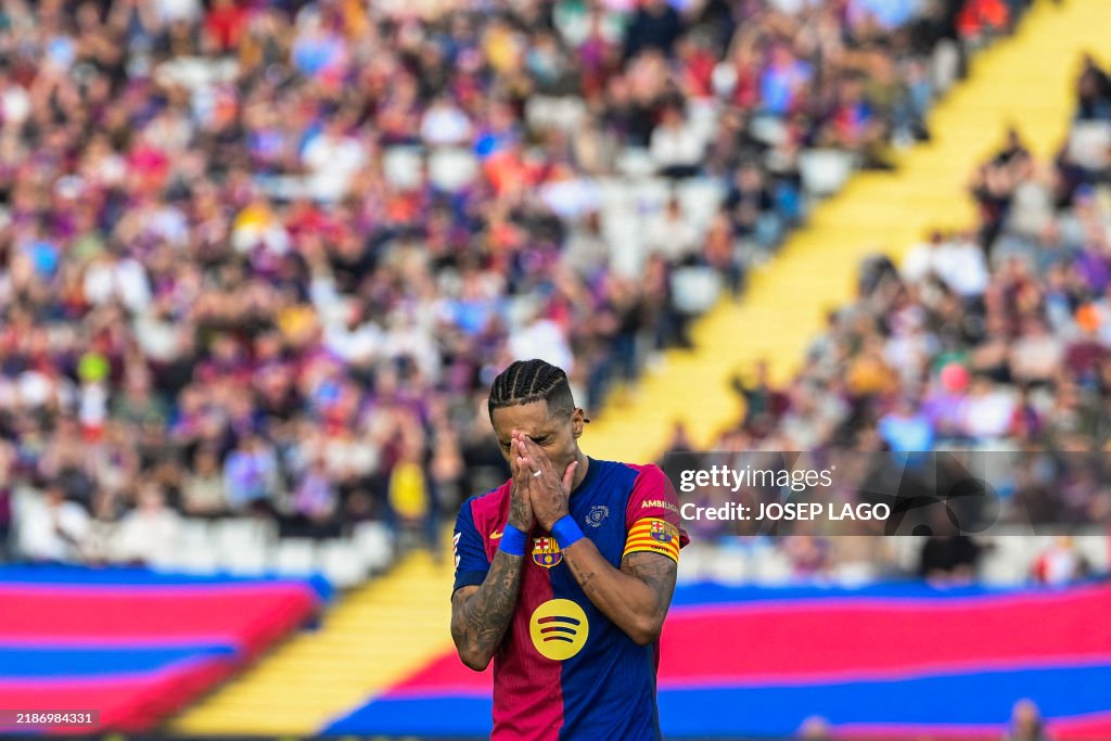 TOPSHOT-FBL-ESP-LIGA-BARCELONA-LAS PALMAS