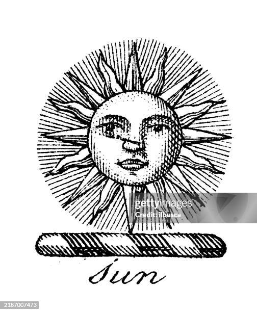 heraldik, wappenelemente und familien: sonne - gravur stock-grafiken, -clipart, -cartoons und -symbole