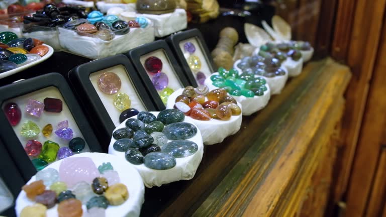 https://media.gettyimages.com/id/2187093144/video/semiprecious-gems-in-showcase.jpg?b=1&s=640x640&k=20&c=7h3l0svs1OUuVwSFUqtHizcE-Fcpv_HI9RYufOpsp_4=