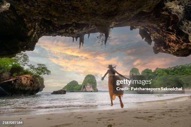 railey travel - phi phi islands stock pictures, royalty-free photos & images
