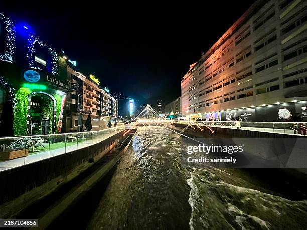 andorra - andorra-la-vella - pont de paris ( bridge) - andorra la vella stock pictures, royalty-free photos & images
