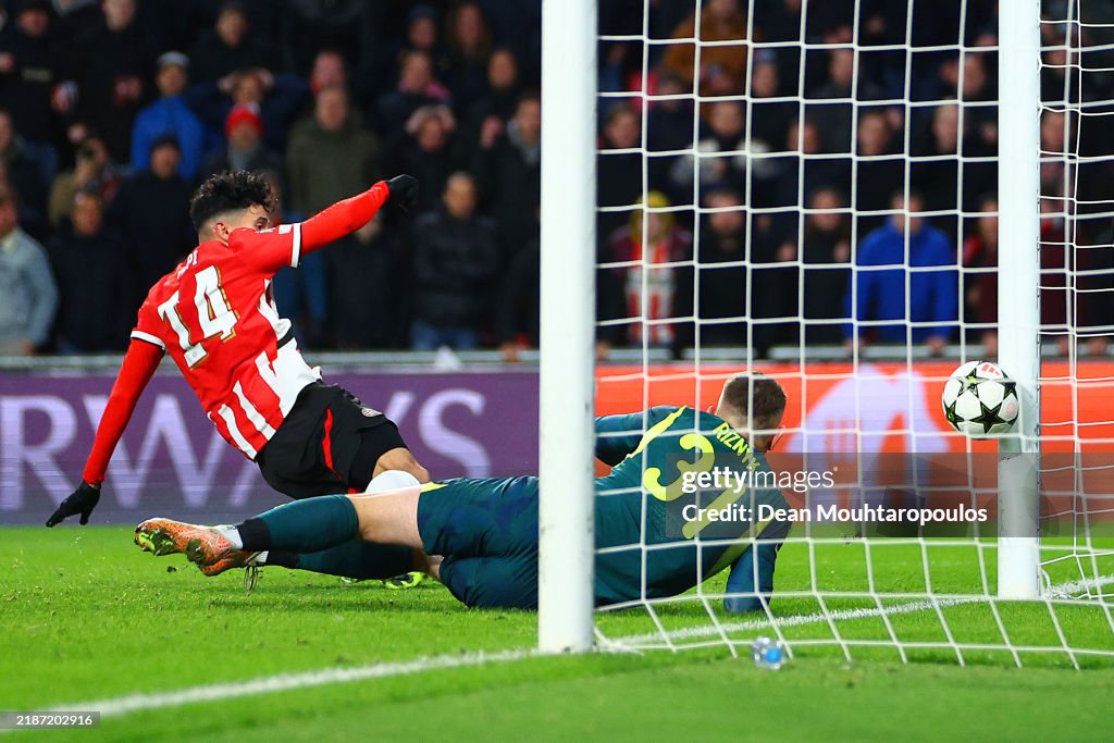PSV Eindhoven v FC Shakhtar Donetsk - UEFA Champions League 2024/25 League Phase MD5