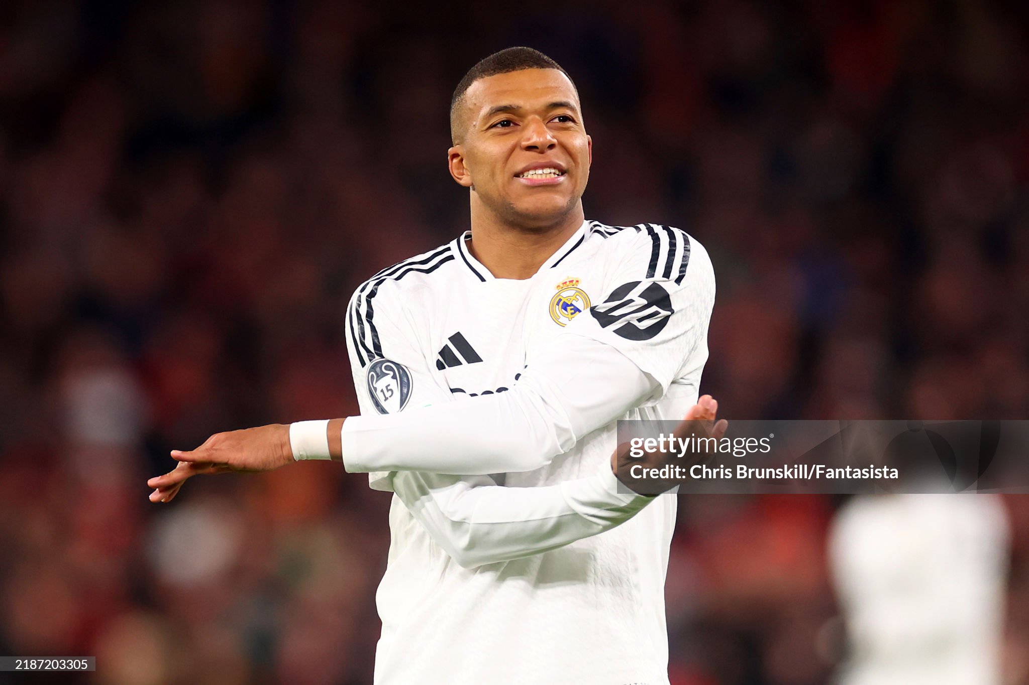 Mbappé's Form Crisis Leads to Wildest Theories: 'He Is Cursed'