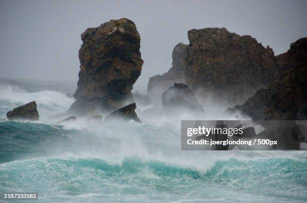 the secret beach of oregon - hebrides stock pictures, royalty-free photos & images