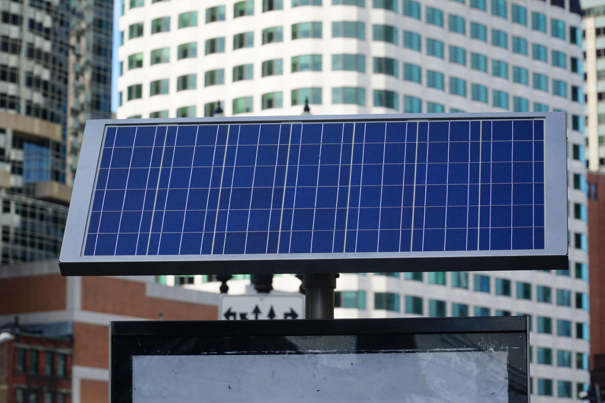 solar incentives Massachusetts