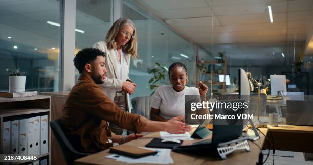 business, people and meeting with tablet in office for review on financial statement and budget proposal. mentor, accounting interns or feedback to manager on revenue report or sales analysis at desk - budget stockfoto's en -beelden