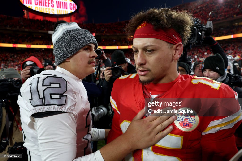 Las Vegas Raiders v Kansas City Chiefs