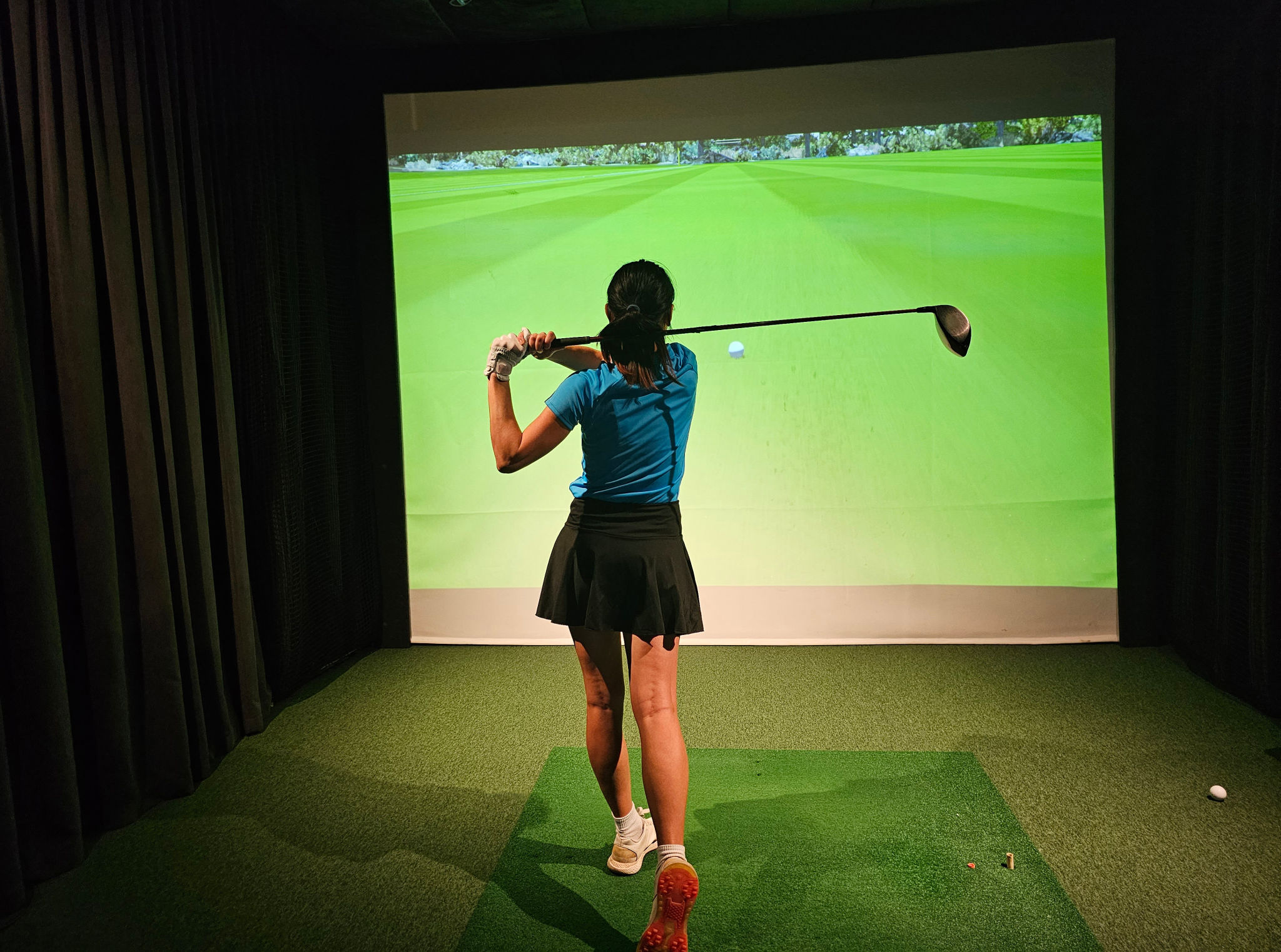 indoor golf