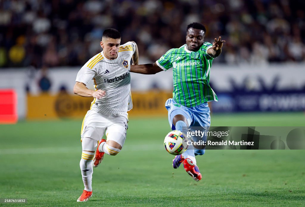 LA Galaxy v Seattle Sounders - Conference Final
