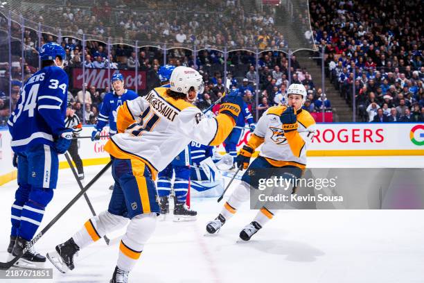 Toronto Predators 5,694 Predators Maple Leafs Stock Photos, High-Res Pictures, and Images ...
