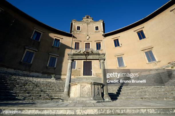 Colennao 749 Colonna Palace Stock Photos, High-Res Pictures, and Images - Getty ...