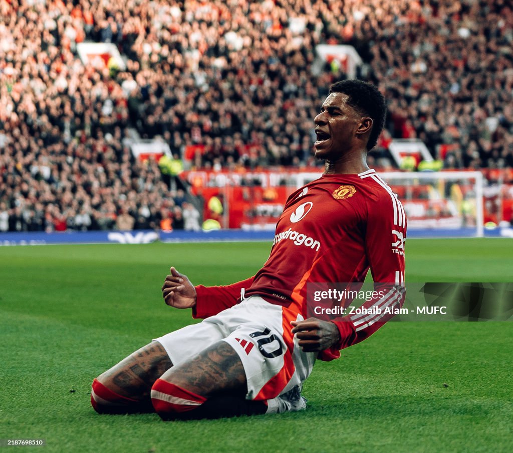Manchester United FC v Everton FC - Premier League