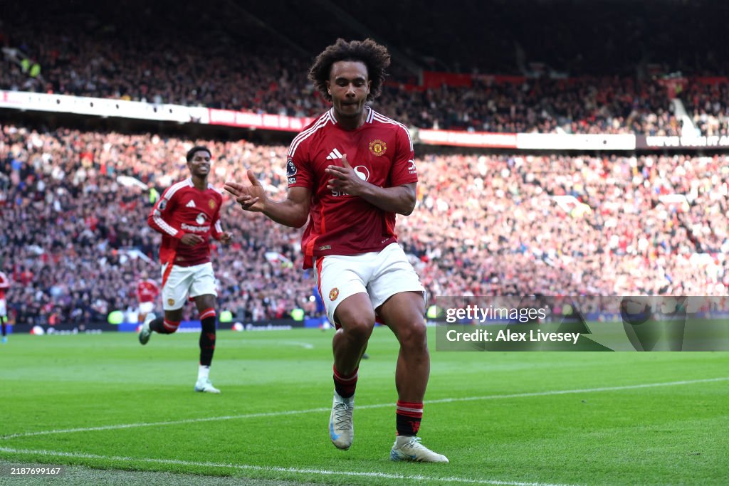 Manchester United FC v Everton FC - Premier League