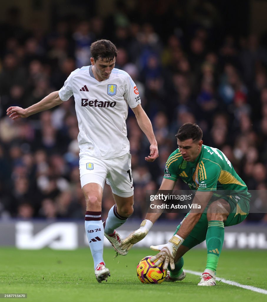 Chelsea FC v Aston Villa FC - Premier League